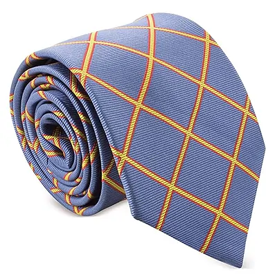 Pierre delone. Corbatas de colores variados con estampado de banderas de españa en rombos se sirve con estuche