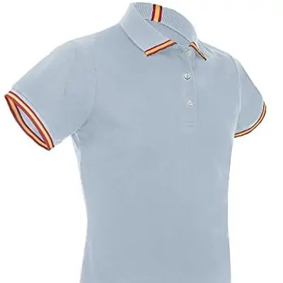 GARGOLA.ES OPERADORES DIGITALES Polo Azul Claro de Caballero con Bandera DE ESPAÑA EN EL Cuello. Polo Nacional.